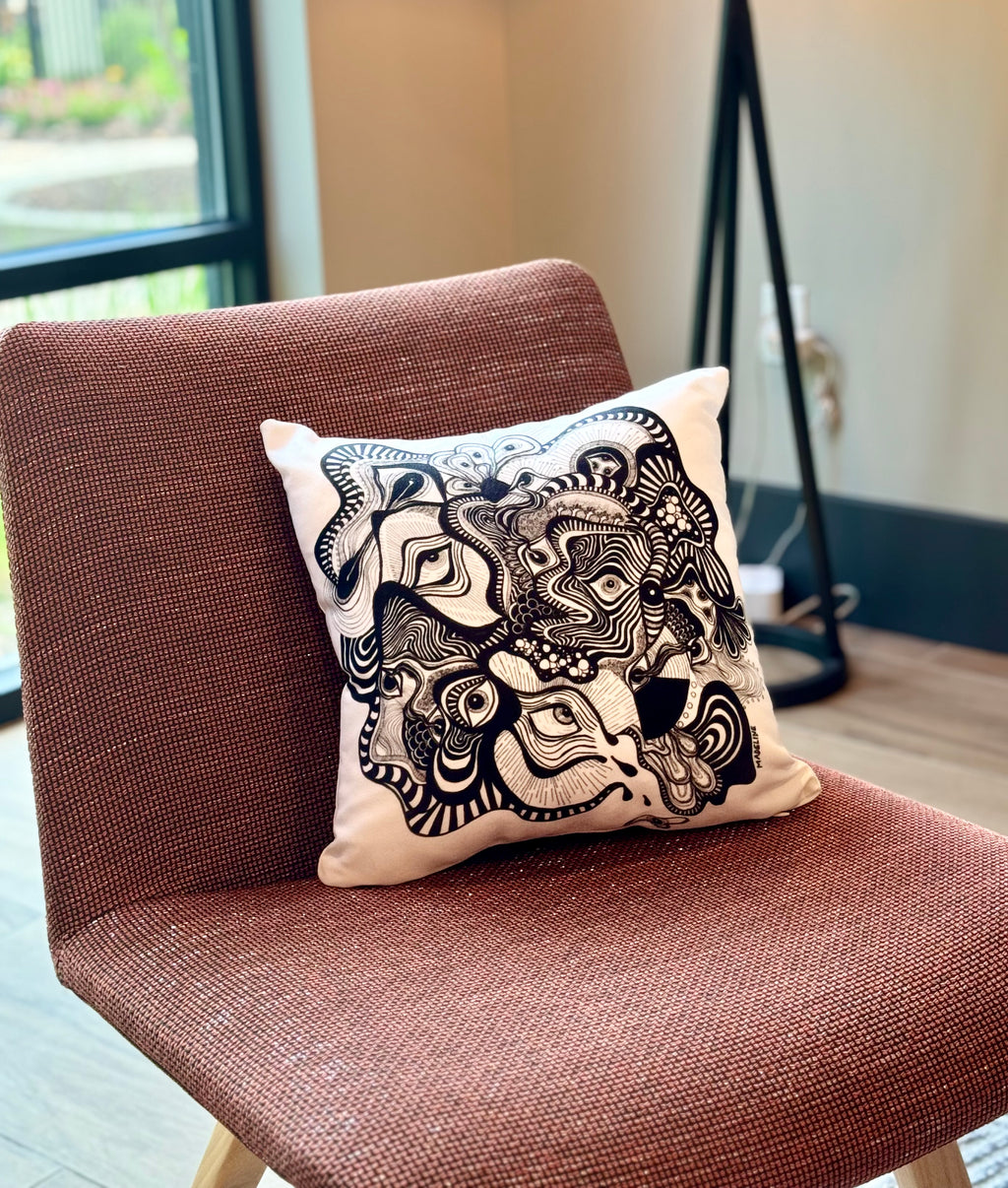 Vision Illusion Throw Pillow