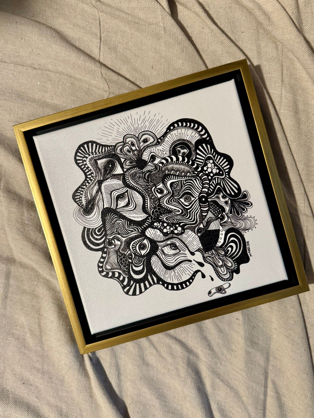 Vision Illusion - Canvas Print with Gold Floating Frame