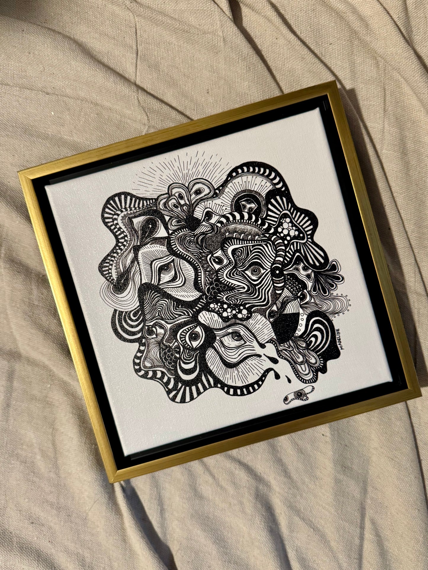 Vision Illusion - Canvas Print with Gold Floating Frame