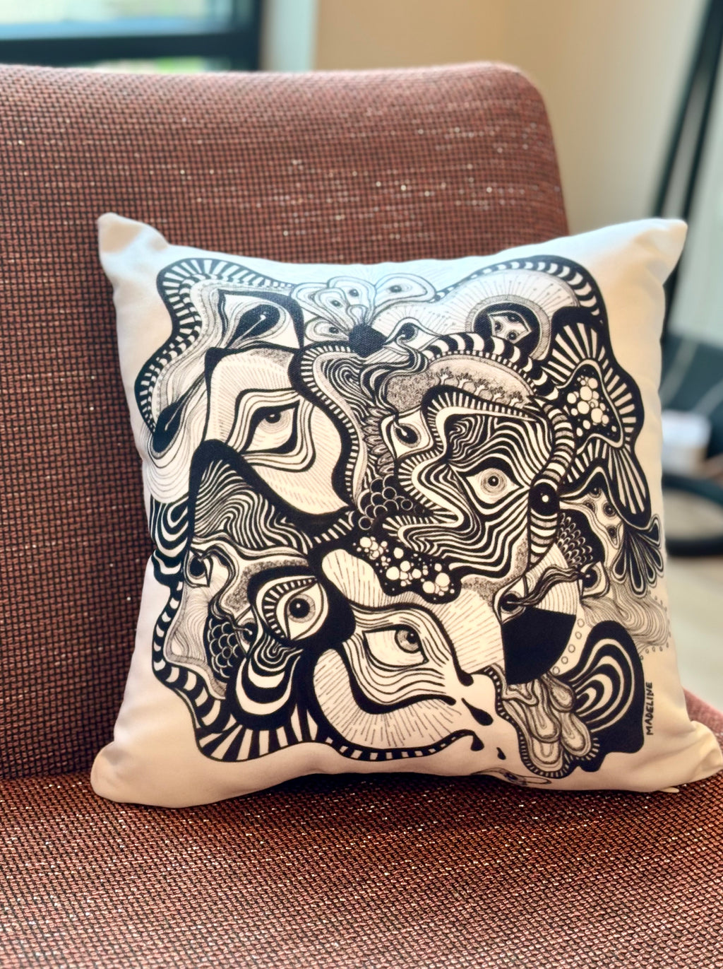 Vision Illusion Throw Pillow