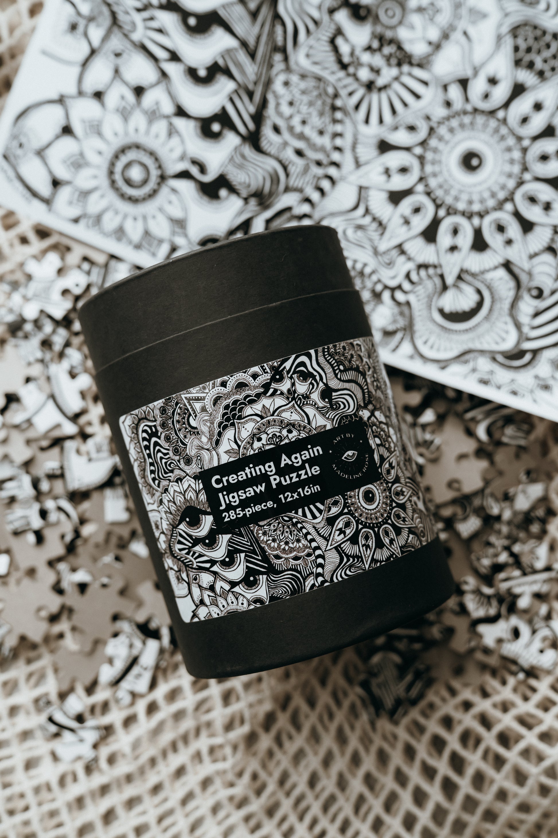 Creating Again - Art Jigsaw Puzzle (XAOS)