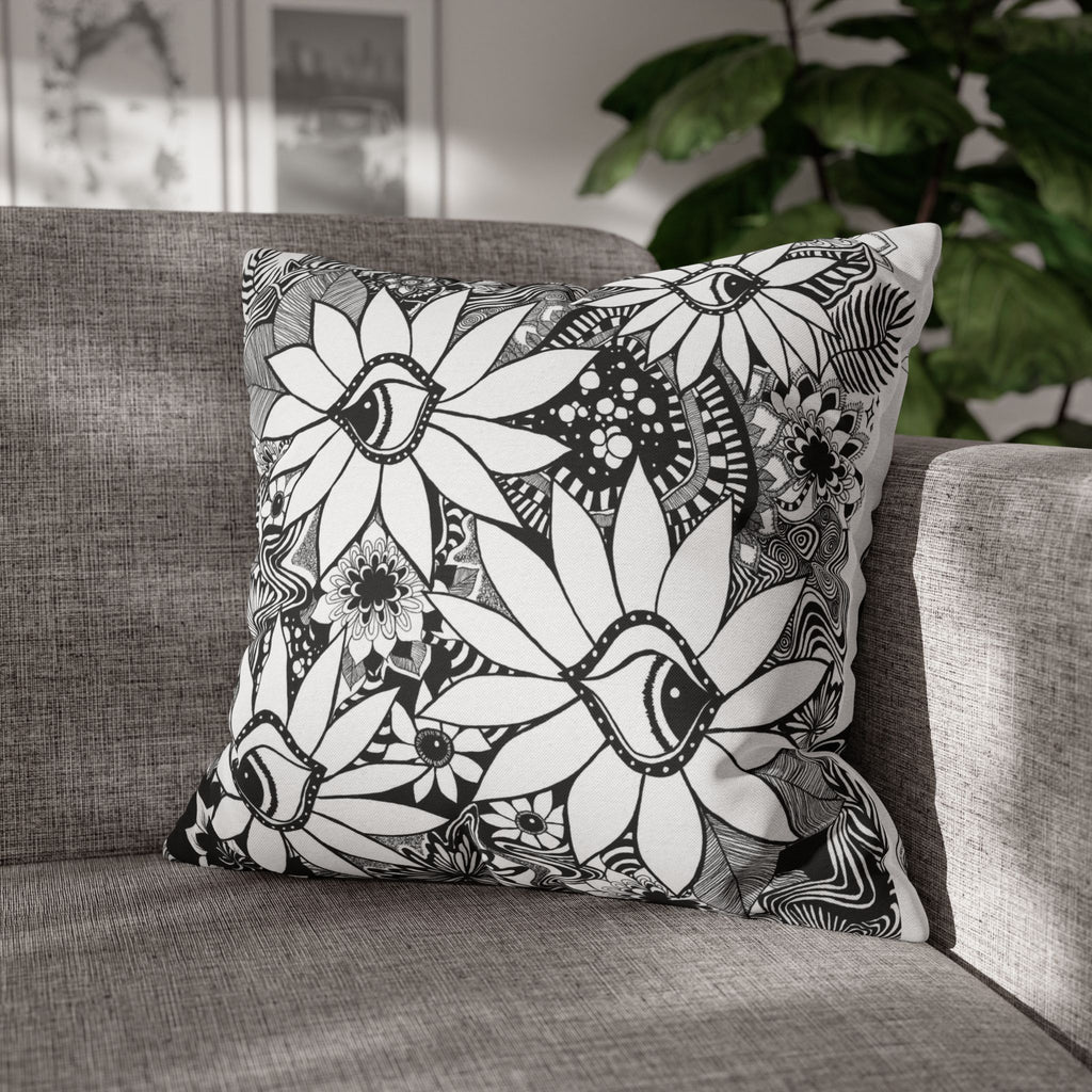 Daisy Dreamscape Throw Pillow
