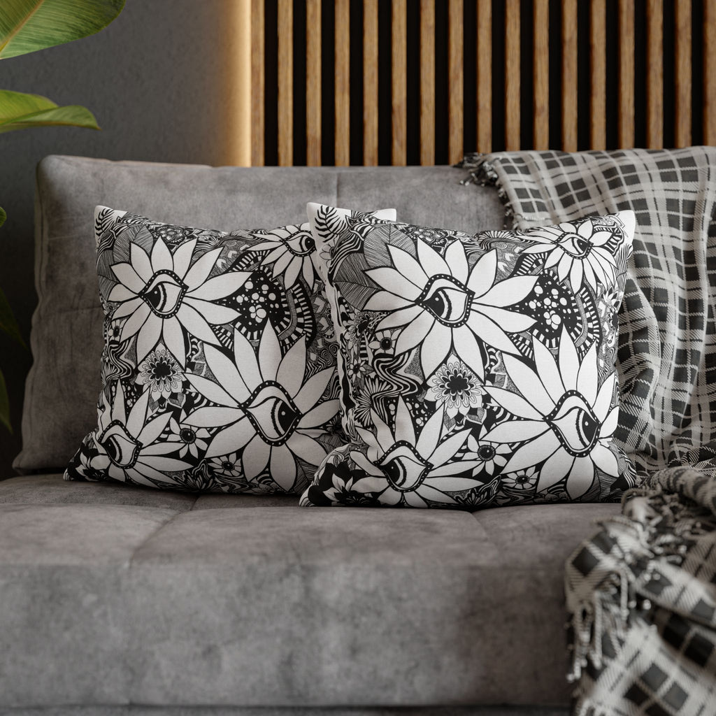 Daisy Dreamscape Throw Pillow