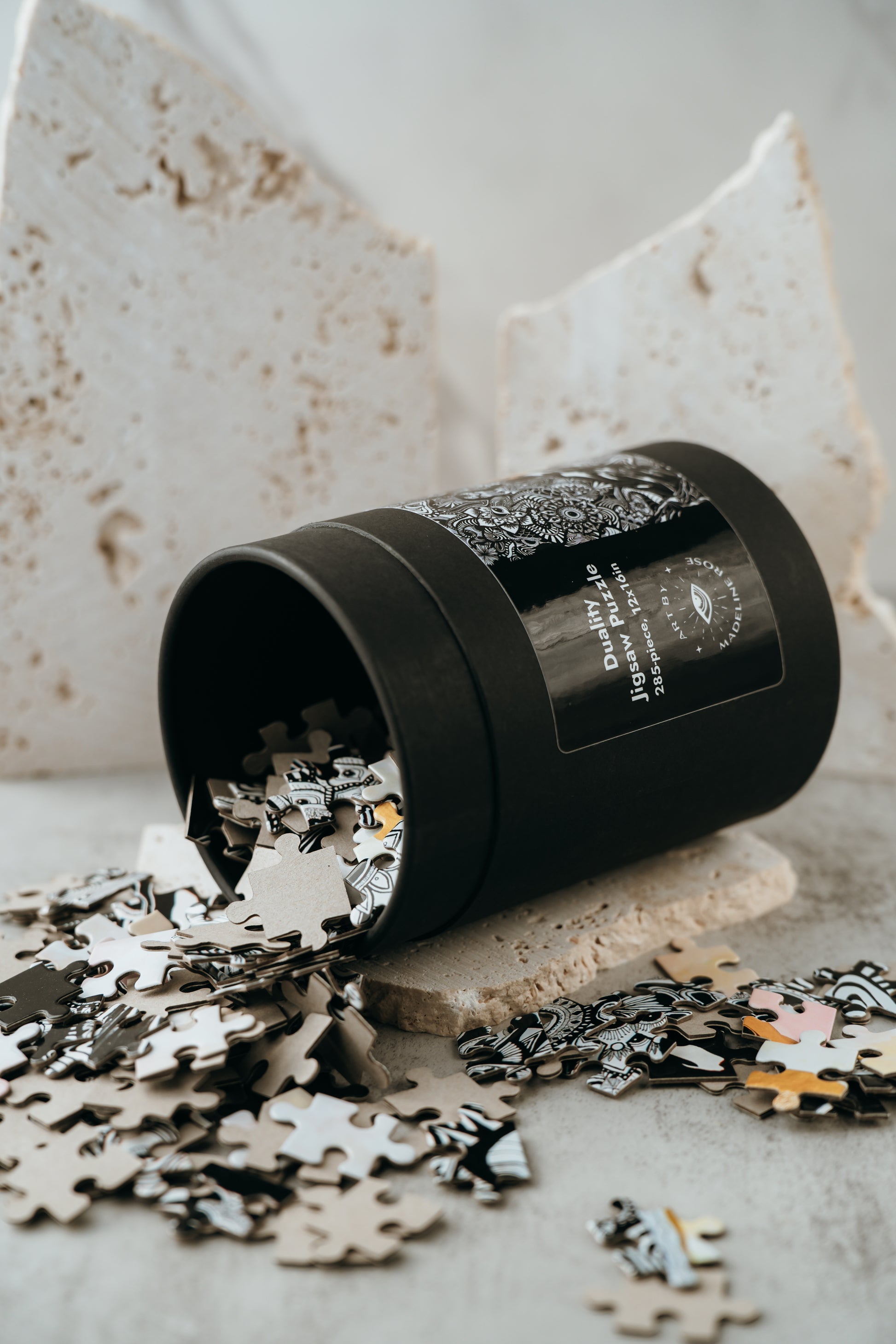 Duality - Art Jigsaw Puzzle (XAOS)