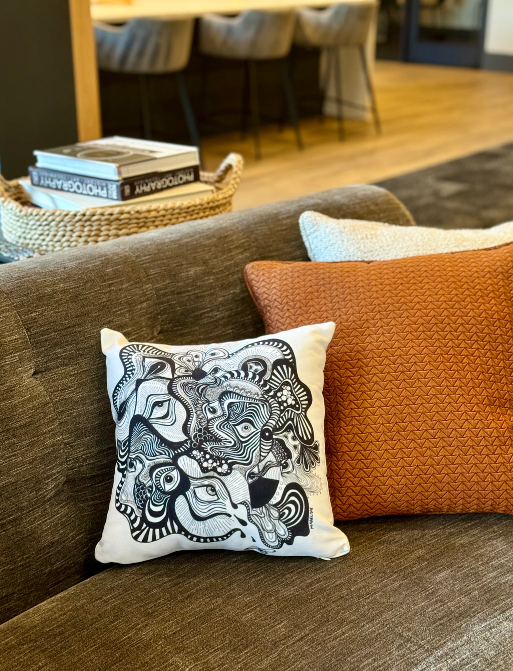 Vision Illusion Throw Pillow