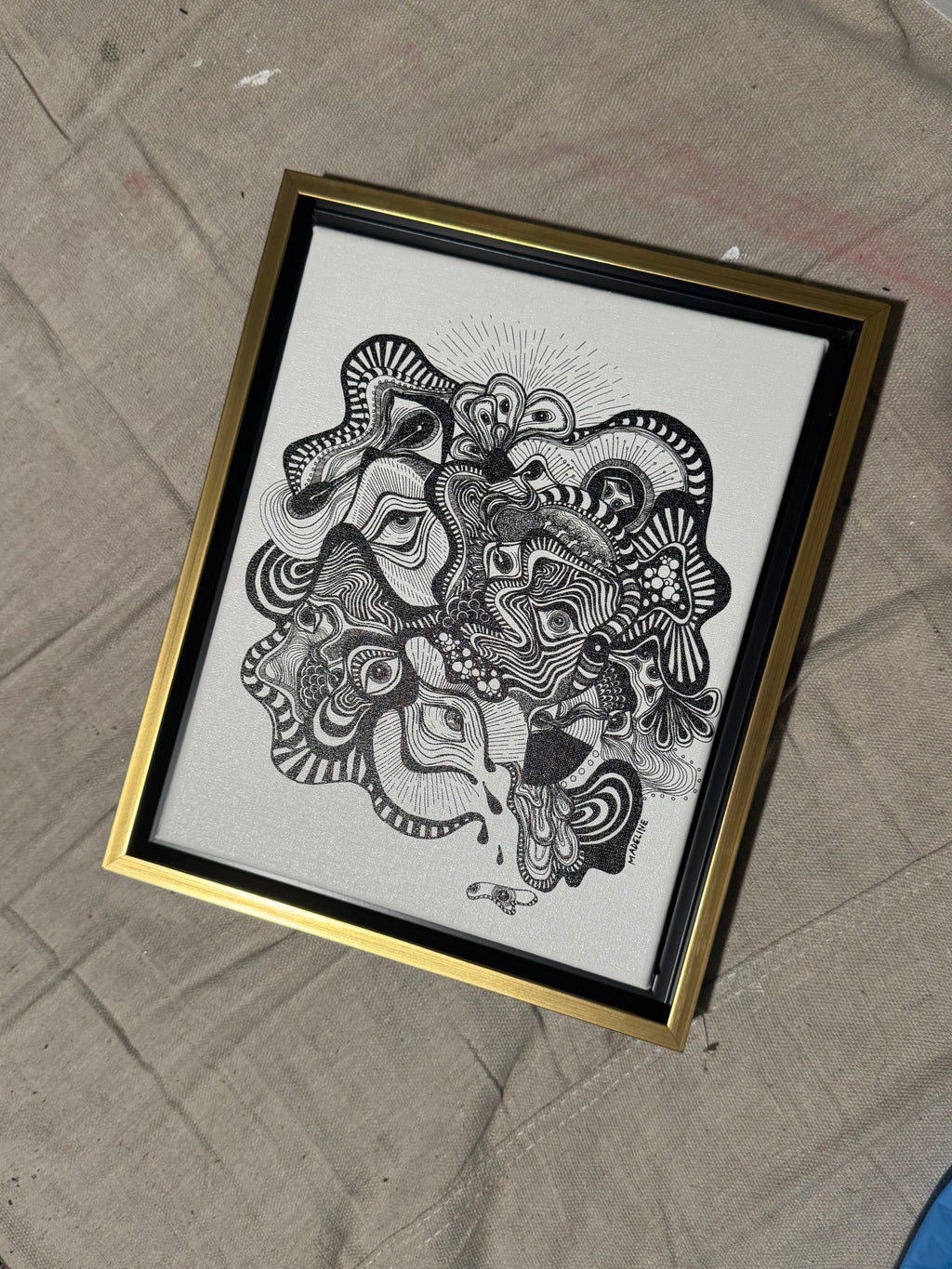Vision Illusion - Canvas Print with Gold Floating Frame