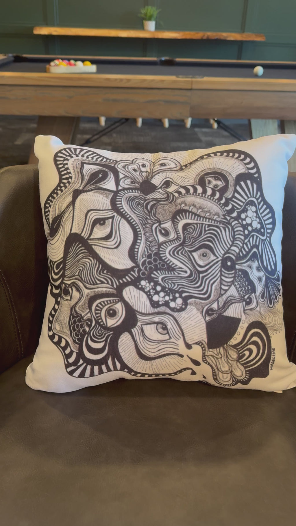 Vision Illusion Throw Pillow